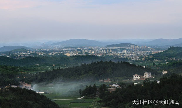 华为手机绮境森林图片
:走读湖南18期：喜庆金秋丰收节，俯瞰东安德武乡